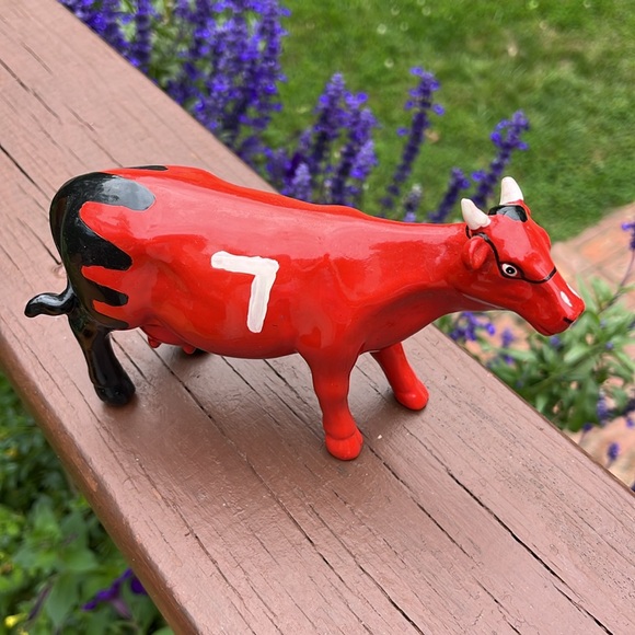 Ks Collections Red number 7 Cow Figurine - Picture 10 of 10